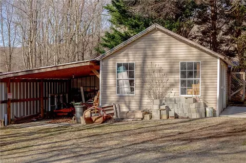 141 Turney Rd, Lowgap, NC 27024 photo 31
