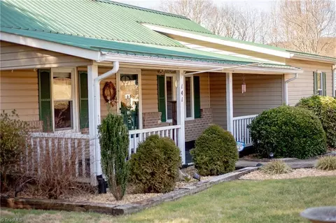 141 Turney Rd, Lowgap, NC 27024 photo 3