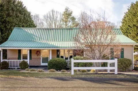 141 Turney Rd, Lowgap, NC 27024 photo 24