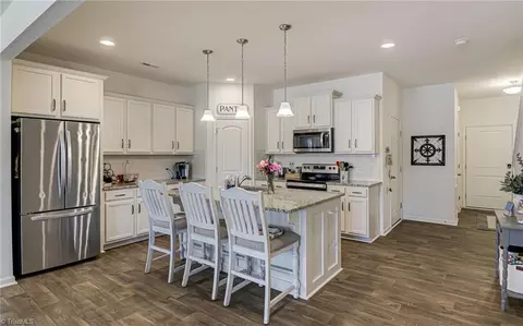 3537 Gardner Parson Pt, High Point, NC 27260