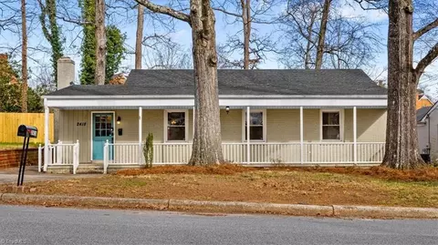 2418 Dellwood Dr, Greensboro, NC 27408