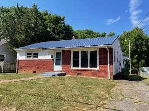 3 Martin Luther King Jr Blvd, Lexington, NC 27292