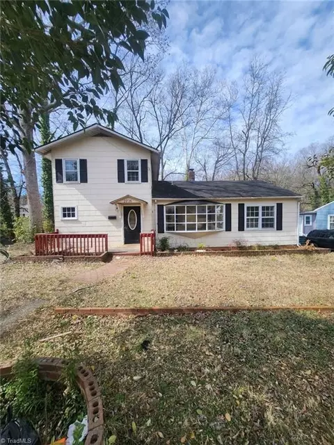 2826 Trent St, Winston Salem, NC 27127