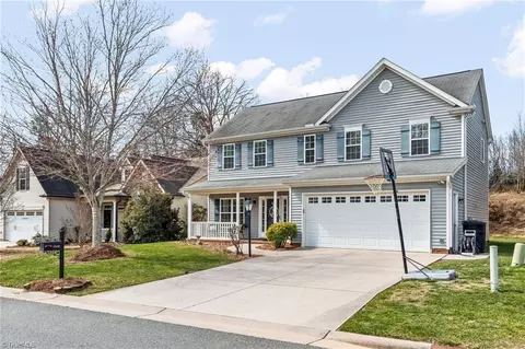 1668 Ridgestone Ln, Kernersville, NC 27284