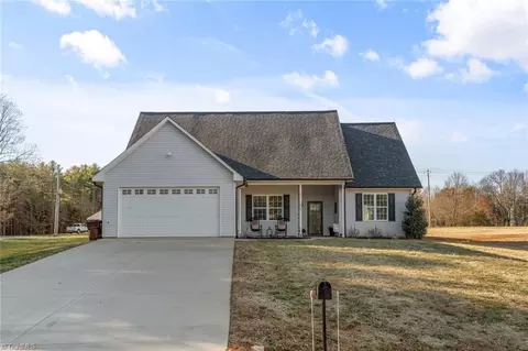 196 Mccullough Rd, Mocksville, NC 27028