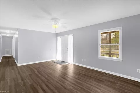 Living - 7048 Kennedy Rd, Trinity, NC 27370 photo 3 of 4