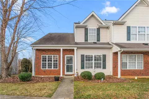 1124 Glory Vine Rd, Whitsett, NC 27377
