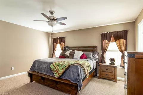 102 Ashworth Ct, Trinity, NC 27370 photo 6