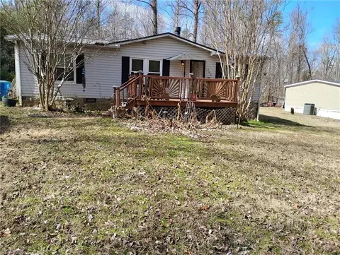 382 Haynes Rd, Summerfield, NC 27358