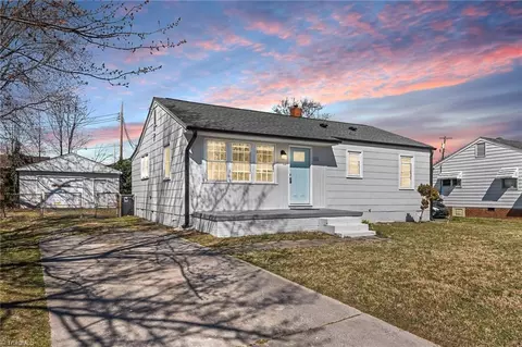 1113 Homeland Ave, Greensboro, NC 27405