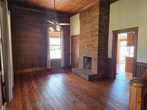 1077 Flat Shoals Rd, King, NC 27021 photo 10