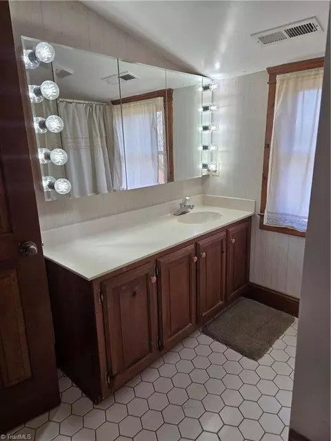 1077 Flat Shoals Rd, King, NC 27021 photo 30