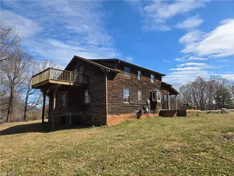 1077 Flat Shoals Rd, King, NC 27021 photo 44
