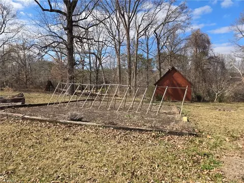 1077 Flat Shoals Rd, King, NC 27021 photo 41