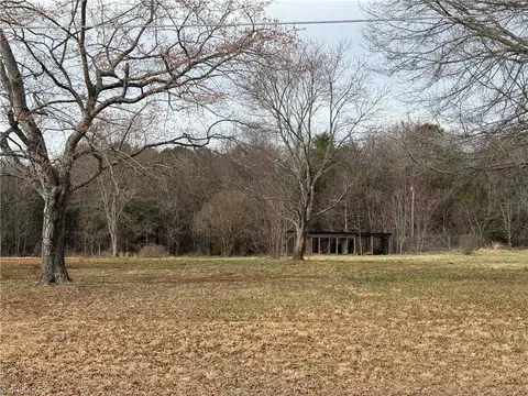4177 4213 Deal Rd, Claremont, NC 28610