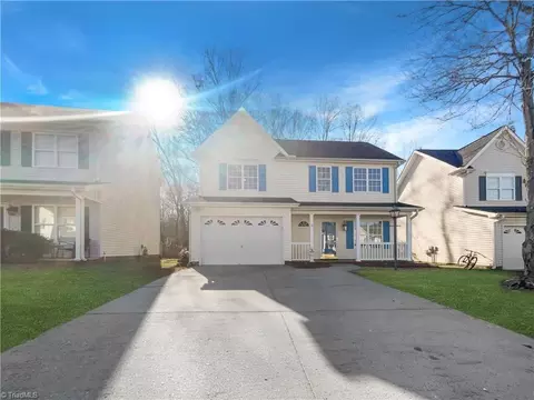 1517 Birkdale Ct, High Point, NC 27265