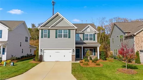 2944 Flat Rock Dr, Winston Salem, NC 27127