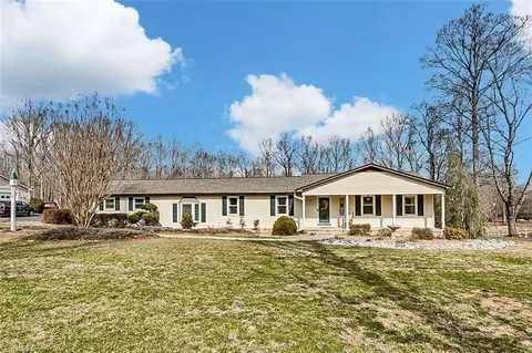 1480 Danny Bell Rd, Asheboro, NC 27205