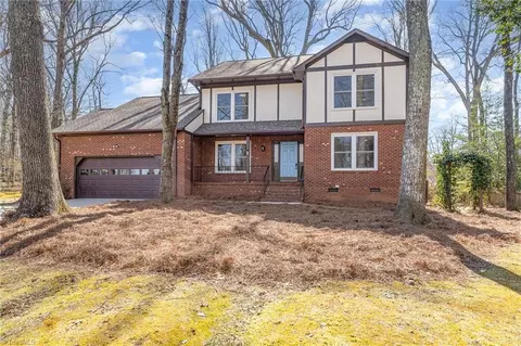 3 Timberidge Pl, Greensboro, NC 27410