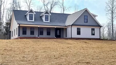 3114 Gallimore Dairy Rd, Denton, NC 27239