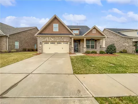 2514 Glenkirk Dr, Burlington, NC 27215