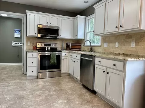 360 Saddlebred Loop, Stokesdale, NC 27357 photo 5