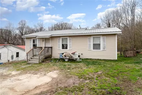 5467 Uwharrie Rd, Archdale, NC 27263 photo 2