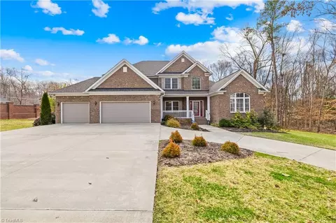 4005 Loyelisa Ct, Winston Salem, NC 27106
