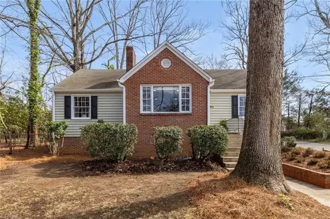911 Magnolia St, Winston Salem, NC 27103