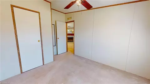 112 Pebblestone Ct, King, NC 27021 photo 9