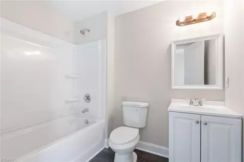 Bath - 1004 Grant St, High Point, NC 27262 photo 1 of 2