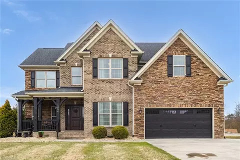 1094 Old Stone Ln, Kernersville, NC 27284
