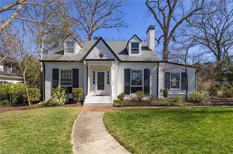 211 Chapman St S, Greensboro, NC 27403