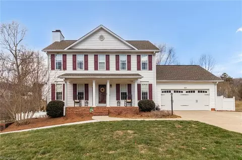 108 Kathleen Ct, King, NC 27021