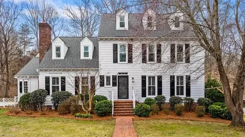 3607 Crosstimbers Dr, Greensboro, NC 27410