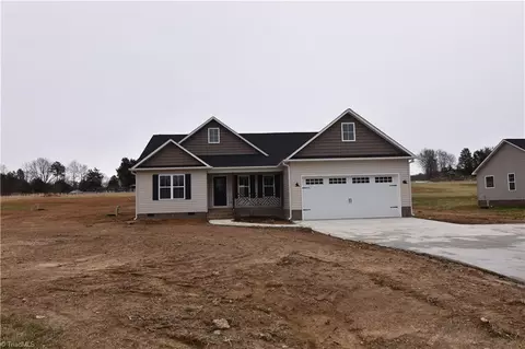 315 Cedar Lodge Rd, Thomasville, NC 27360