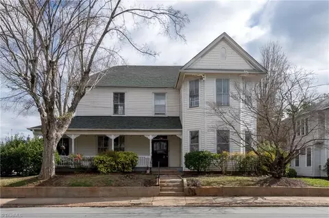 1182 4th St, Winston Salem, NC 27101