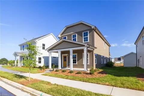 1410 Prospect Hill St, Kernersville, NC 27284