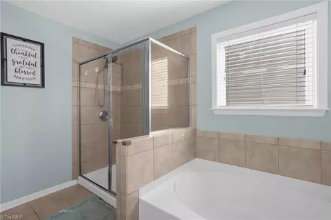 Bath - 649 Shellbark Dr, Concord, NC 28025 photo 1 of 3