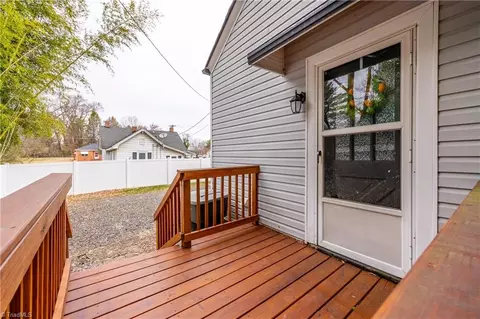 Exterior - 307 Cedar St, Eden, NC 27288 photo 6 of 7