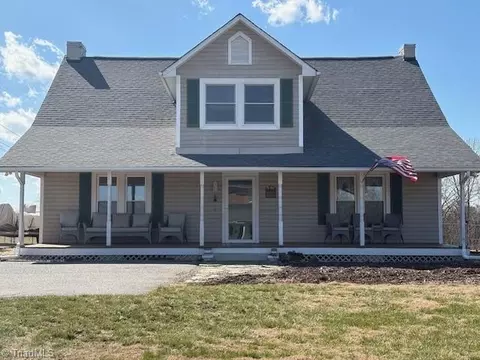 2097 Boone Trl, North Wilkesboro, NC 28659