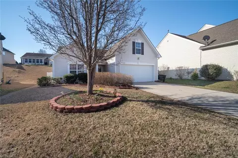 Exterior - 1237 Burkston Ct, High Point, NC 27262 photo 3 of 10