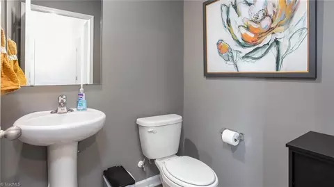Bath - 4526 Red Oak Dr, Trinity, NC 27370 photo 1 of 2