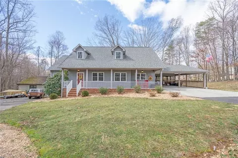 3413 Flint Hill Rd, East Bend, NC 27018