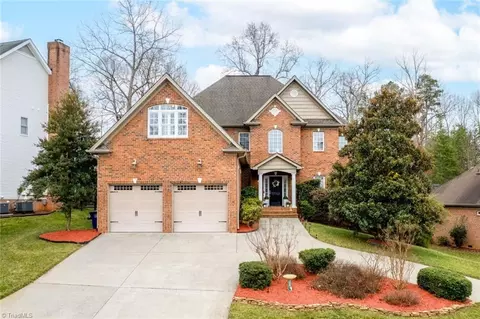 4028 Ivy Bluff Trl, Winston Salem, NC 27106