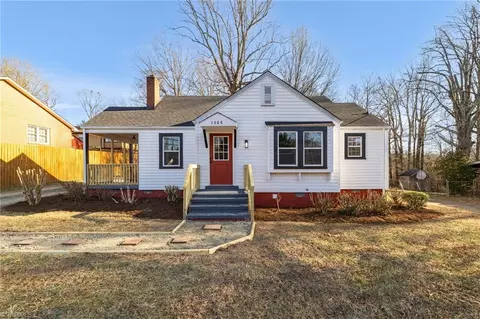 1305 Wentworth St, Reidsville, NC 27320