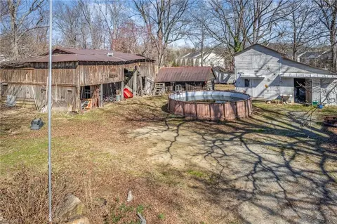 1108 Trinity St, Thomasville, NC 27360 photo 44