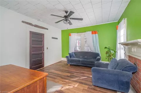 1108 Trinity St, Thomasville, NC 27360 photo 17
