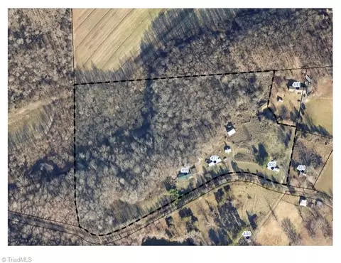 491 Burton Rd, Reidsville, NC 27320