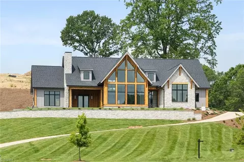 547 Brookberry Farm Cir, Winston Salem, NC 27106